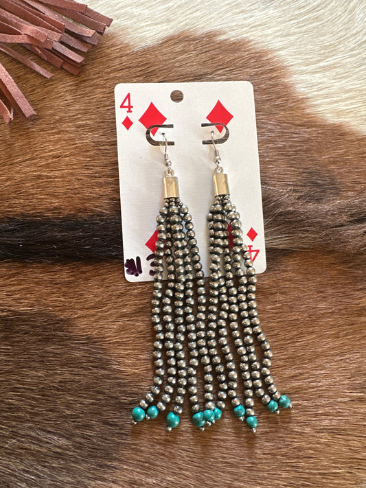 Beaded turquoise earrings