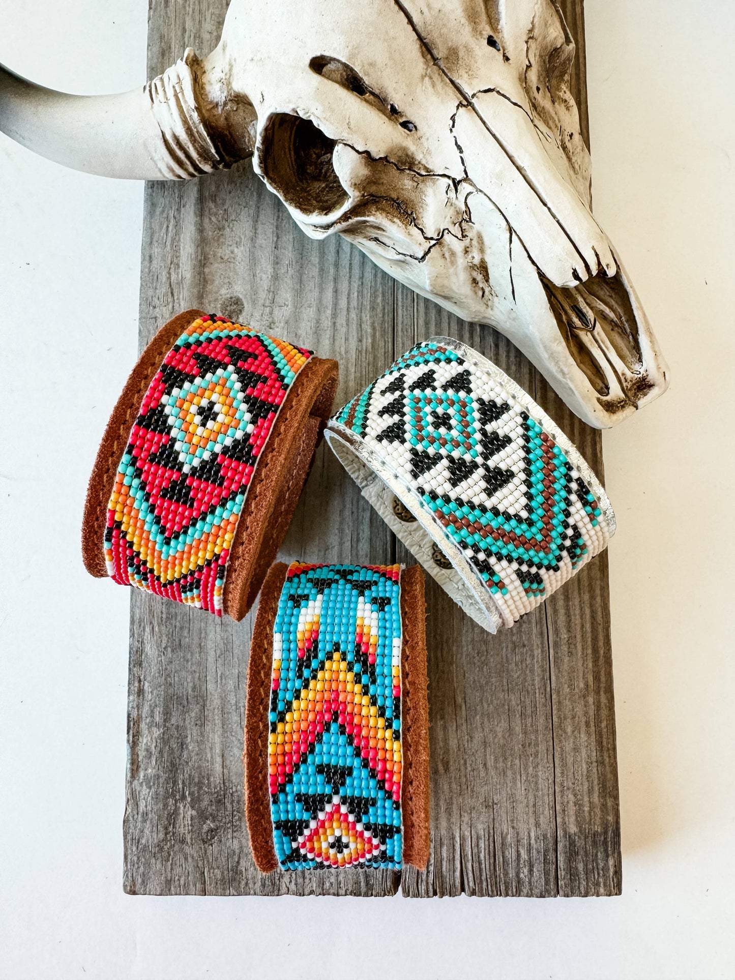 Western Aztec Pattern Seed Bead Leather Cuff Bracelet